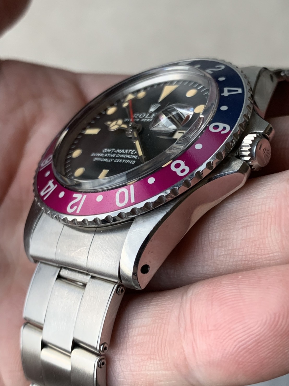 Rolex 1675 GMT with fuschia bezel #status sold