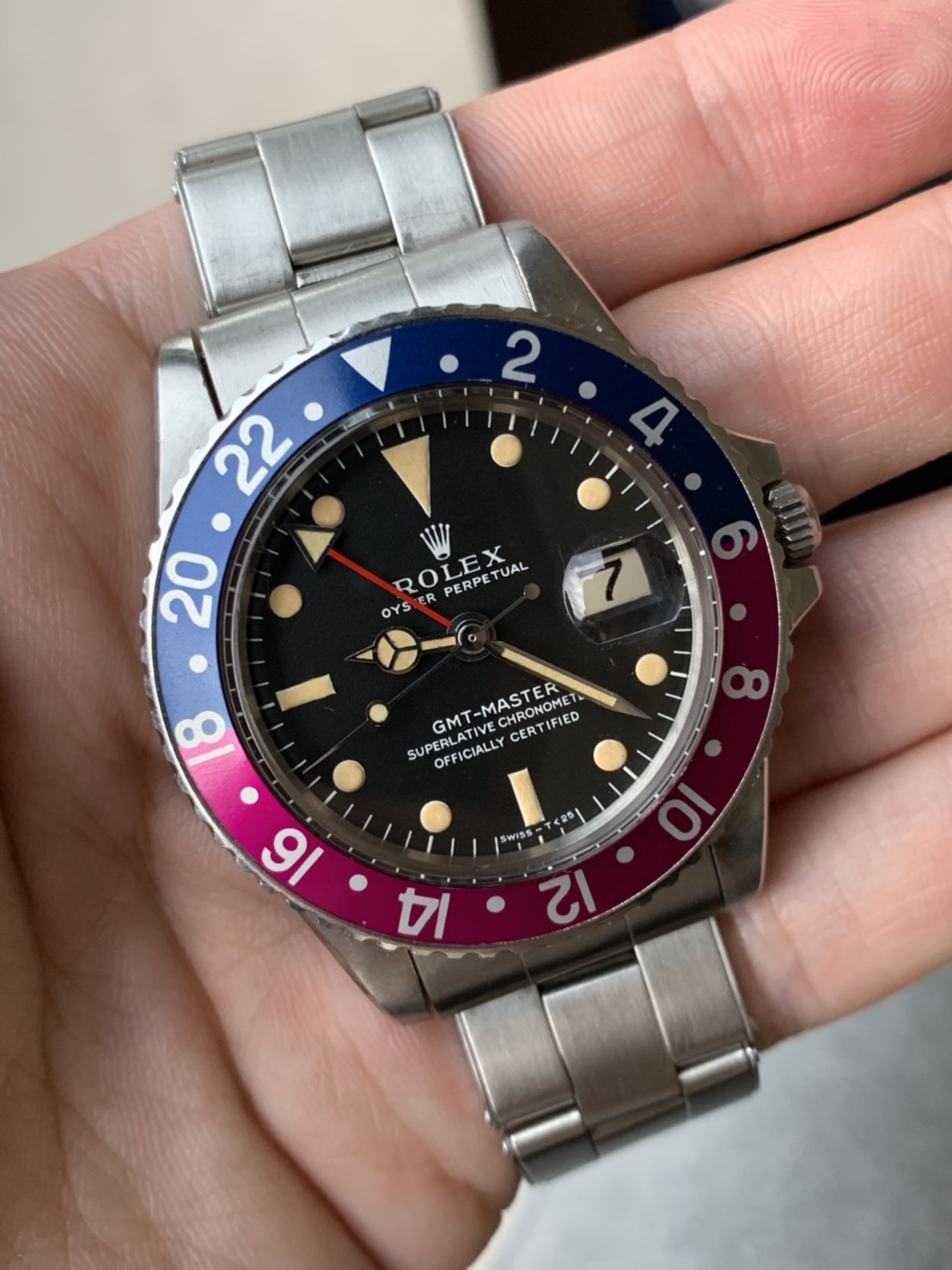 Rolex 1675 GMT with fuschia bezel #status sold